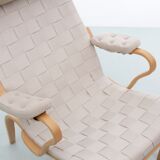 Pair of Scandinavian armchairs model Miranda
