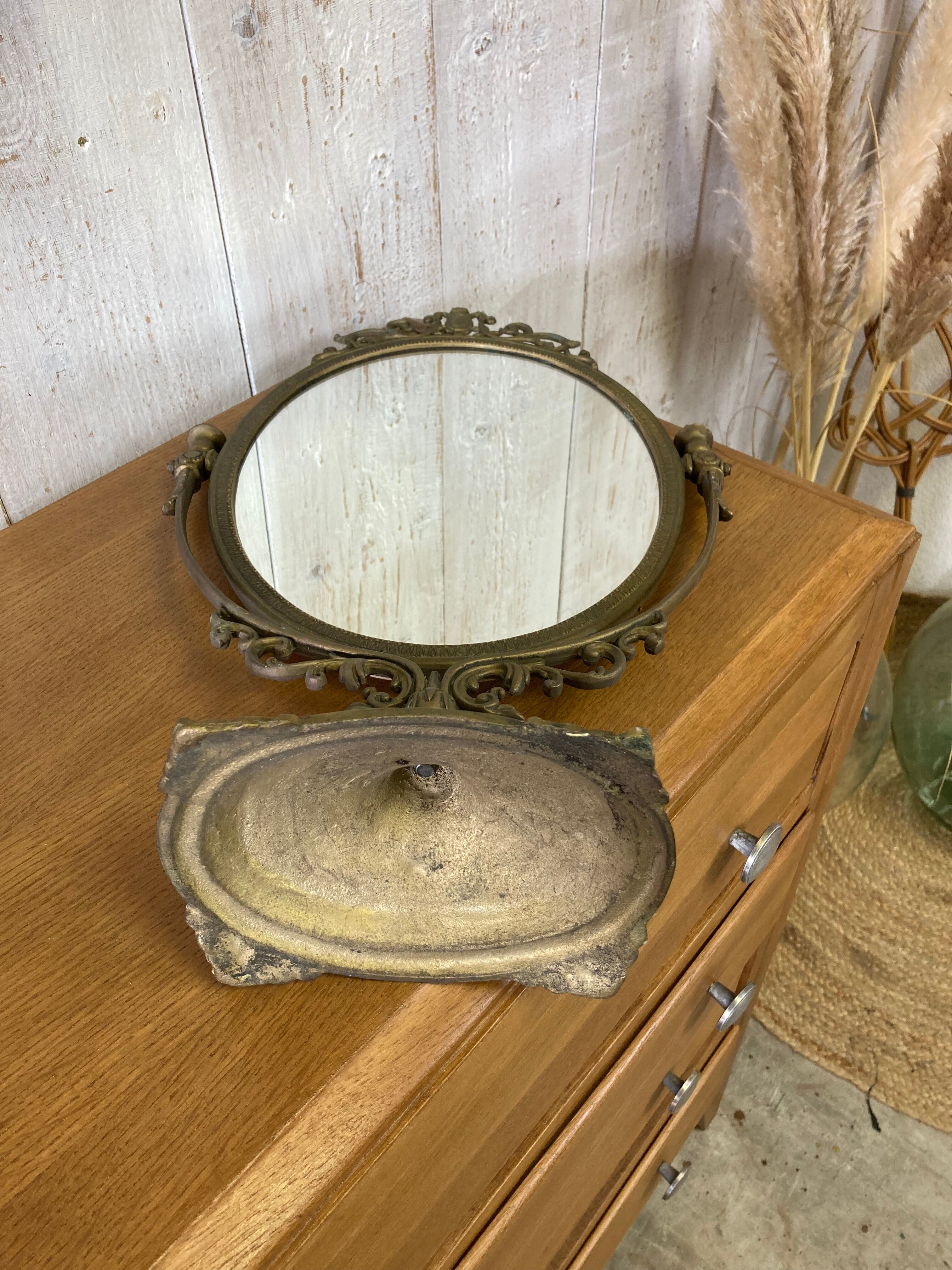 Miroir ancien doré