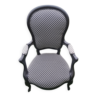 Convertible armchair