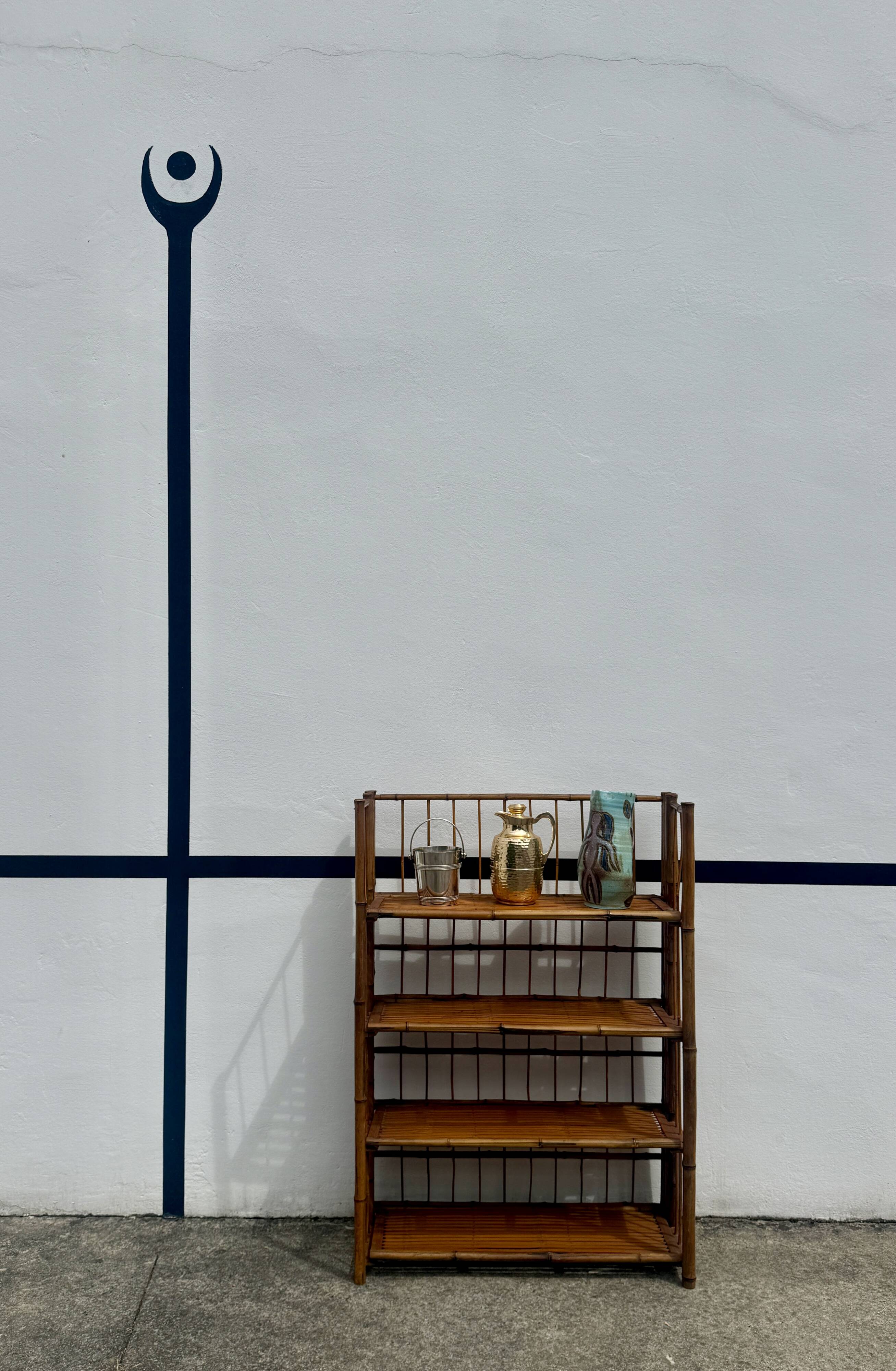 Italian foldable shelf for kitchen utensils in bamboo
