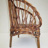 Ancien fauteuil en osier pour poupées, jouet