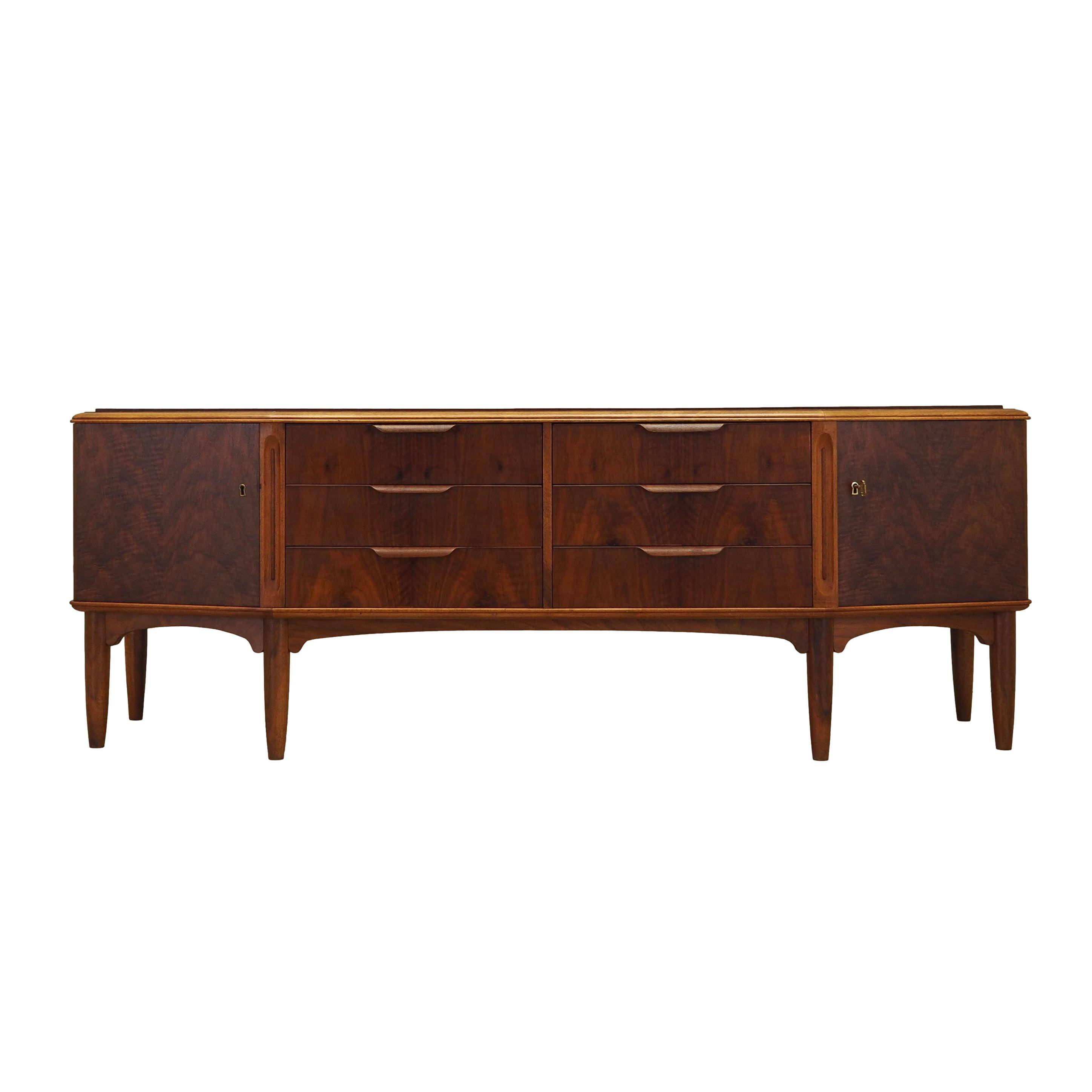 Buffet en noyer, design danois, années 1960, fabriqué au Danemark