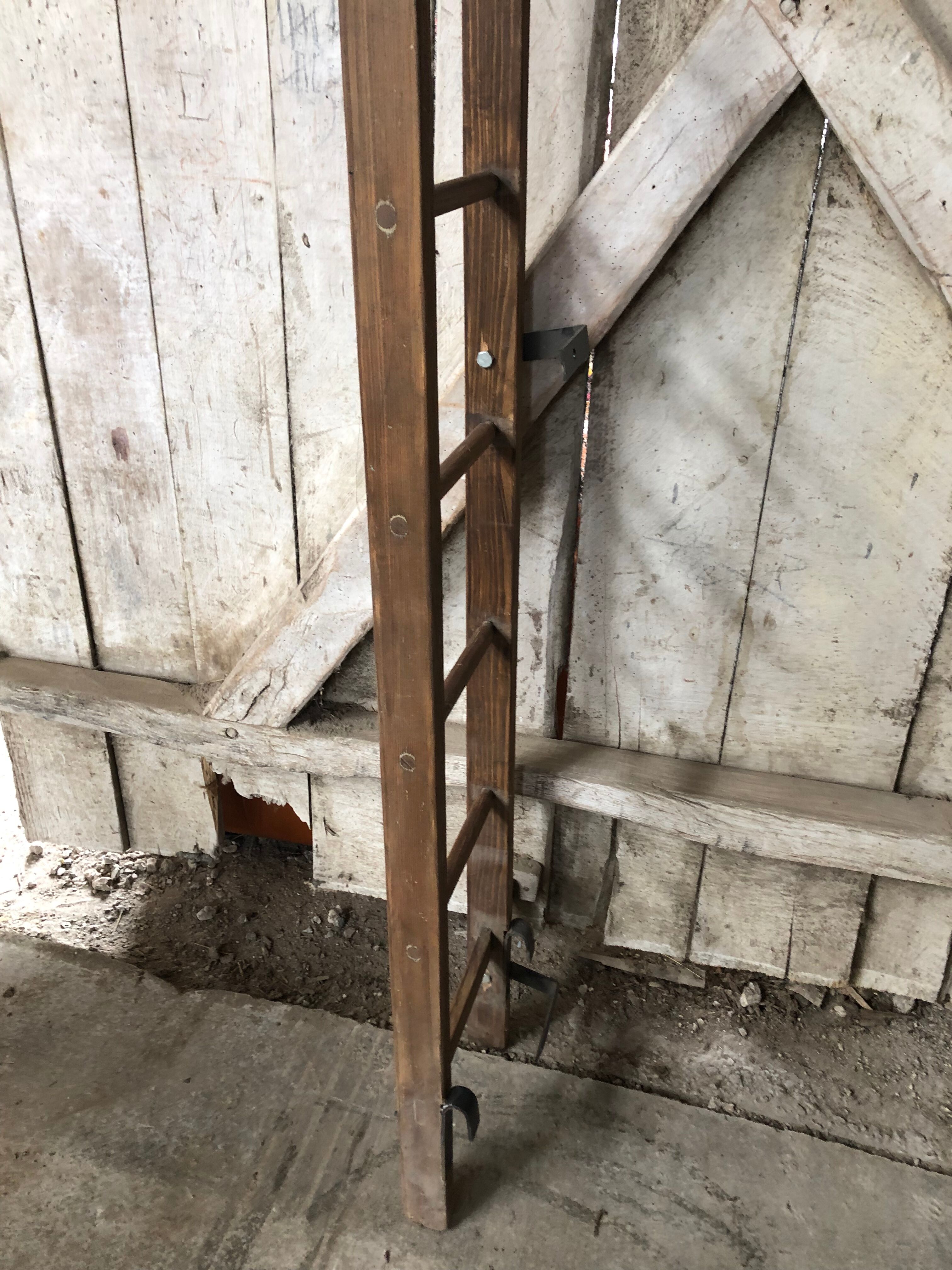 Old scale