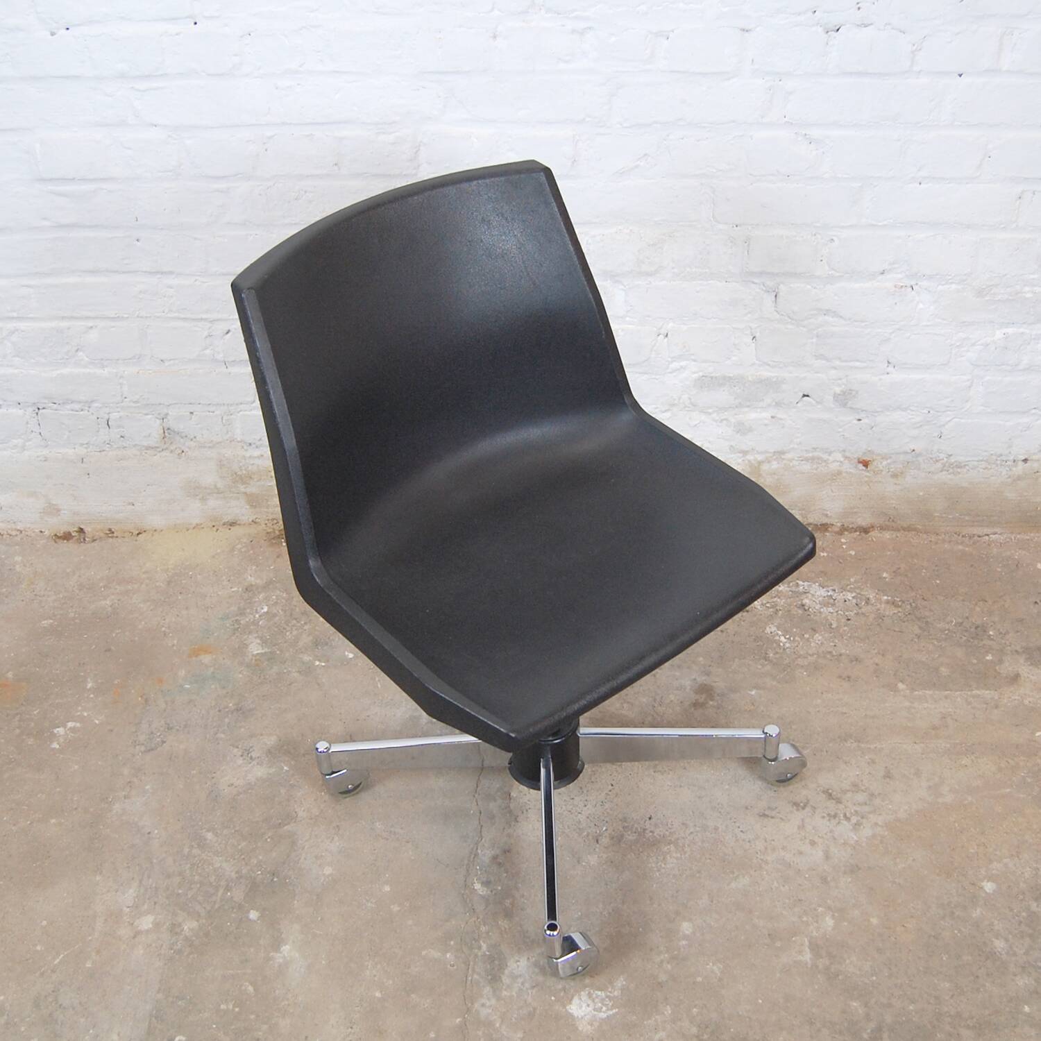 “Golf” office chair by JP Emonds-Alt for Meurop 1970s