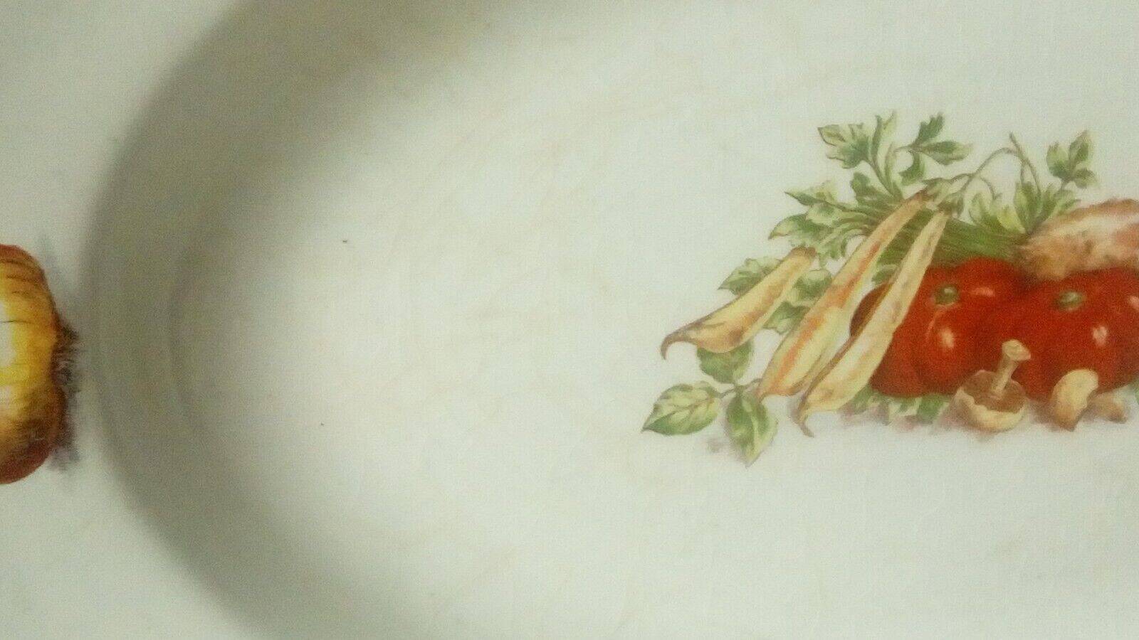 Hollow and oval earthenware dish with 4 seasons vegetable decoration