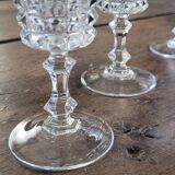 6 crystal flutes