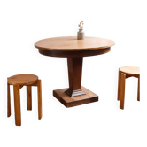 Table ronde en frêne, pied central mouluré, art déco