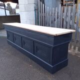 Counter trade furniture