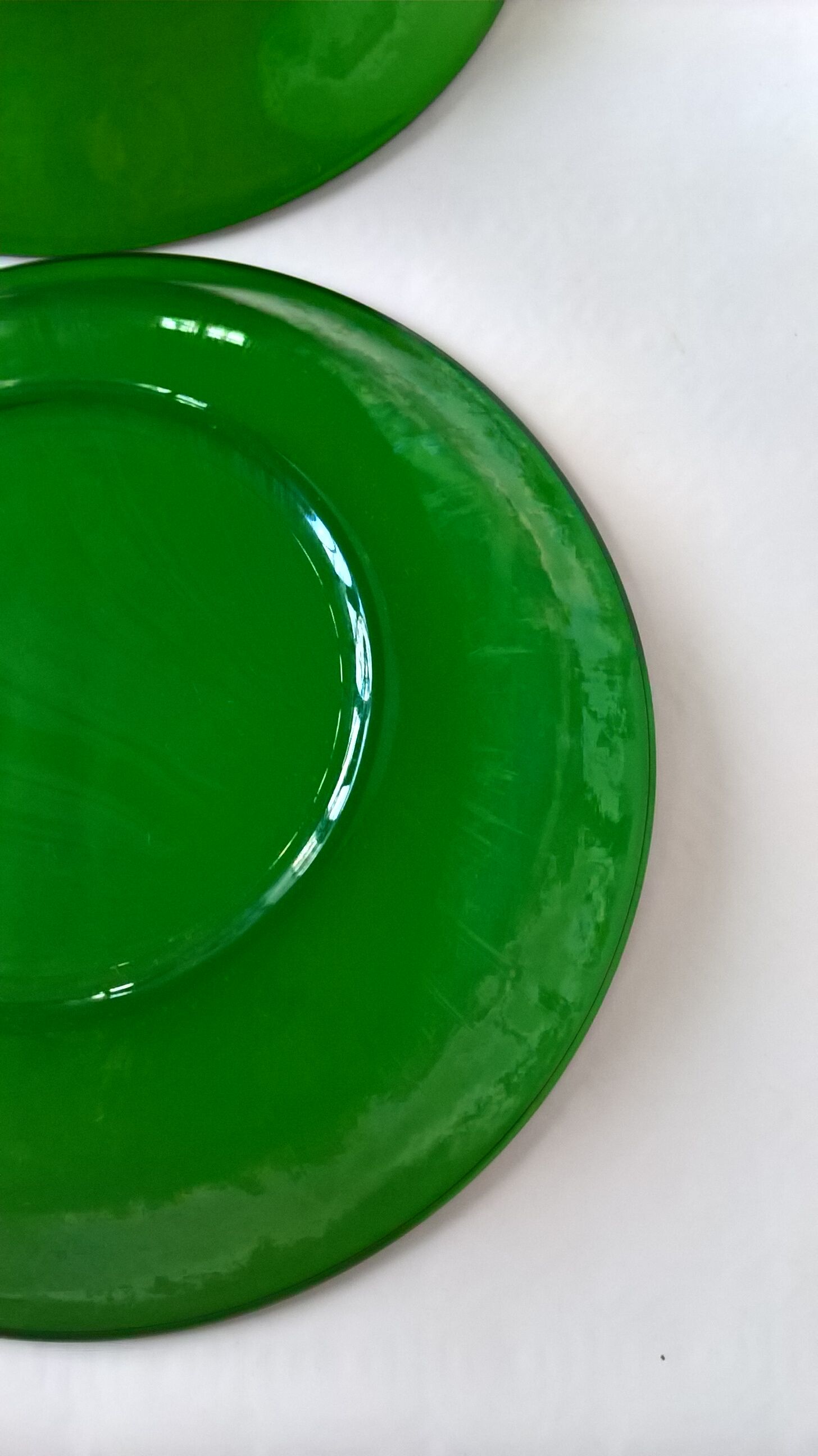 Lot of 6 hollow plates Vereco