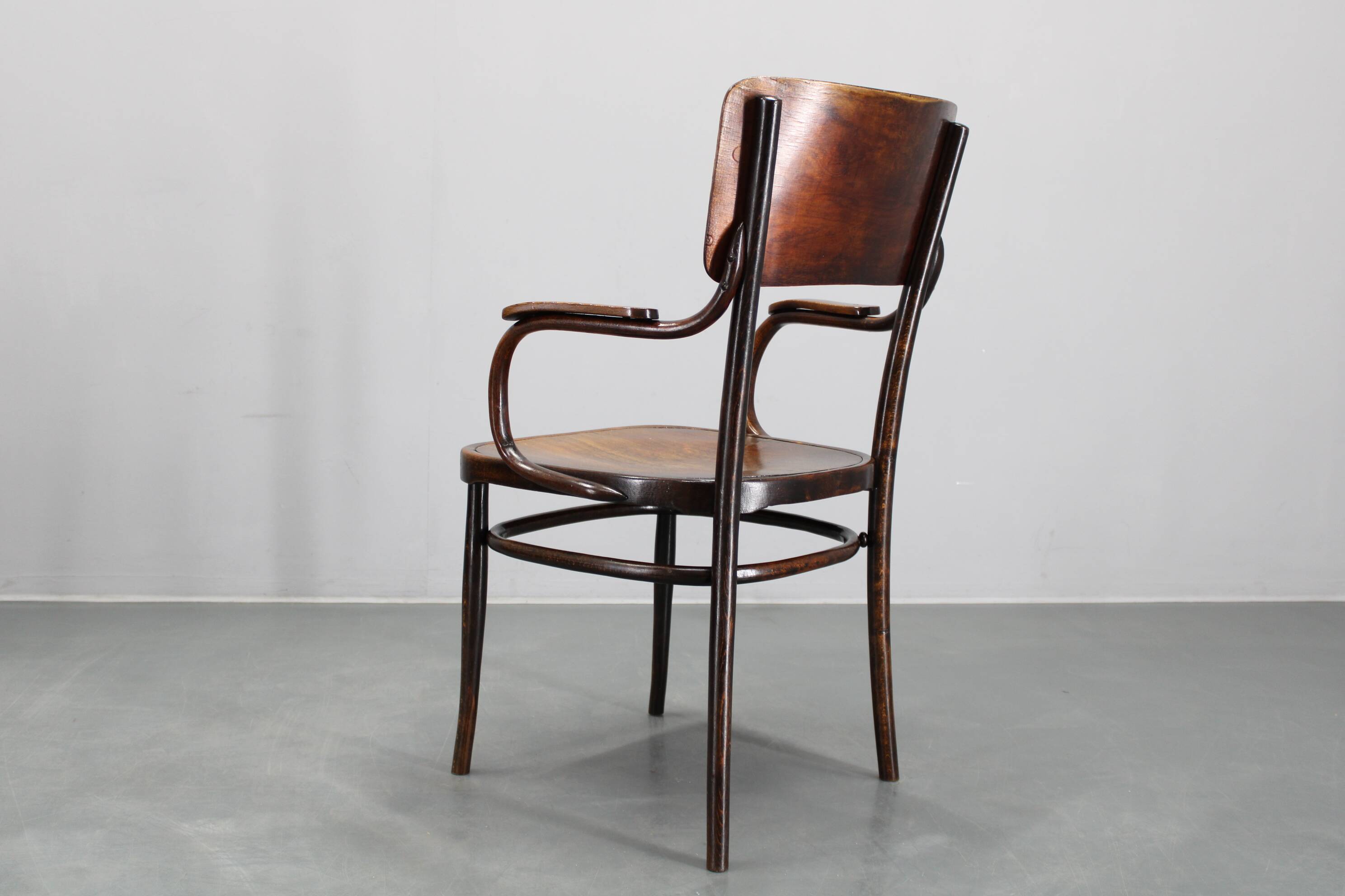 1940s Thonet beech chair no. 57, Czechoslovakia