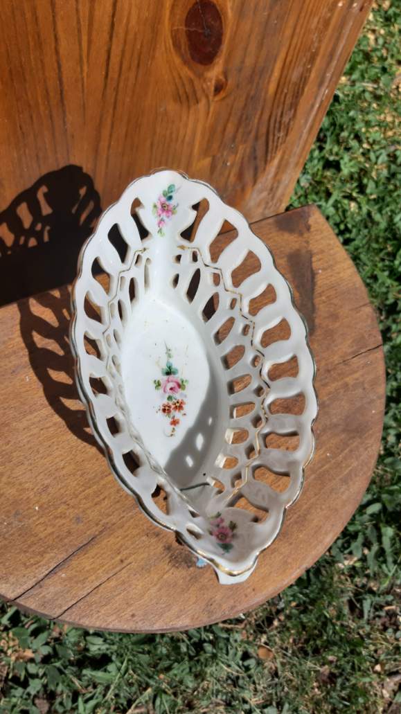 open porcelain basket fruit cup floral pattern