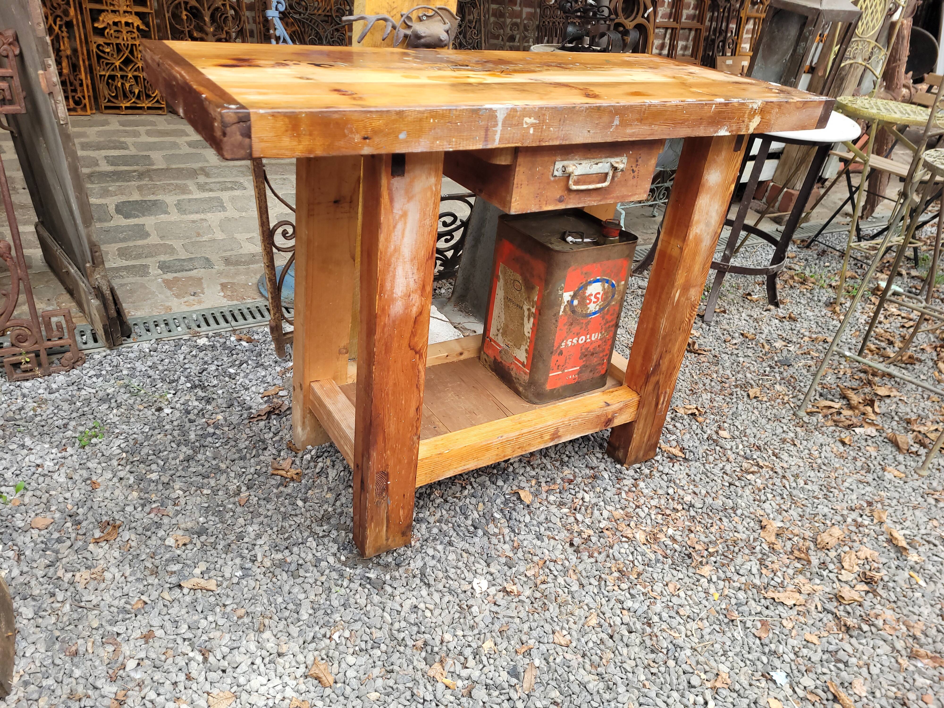 Carpentry or cabinetmaker's workbench, 120 long