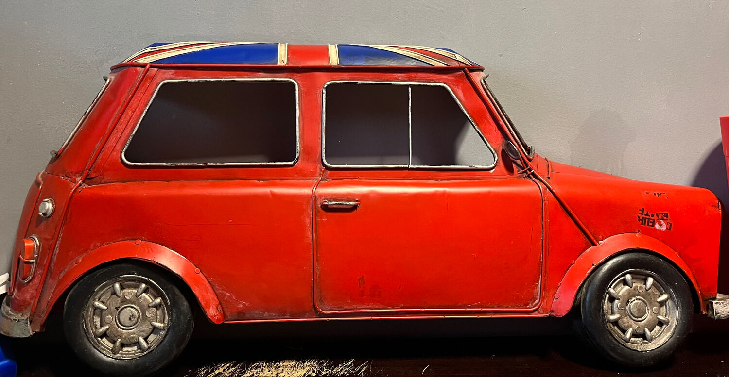 Decoration voiture murale