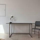 Bureau en métal et verre fumé, années 70