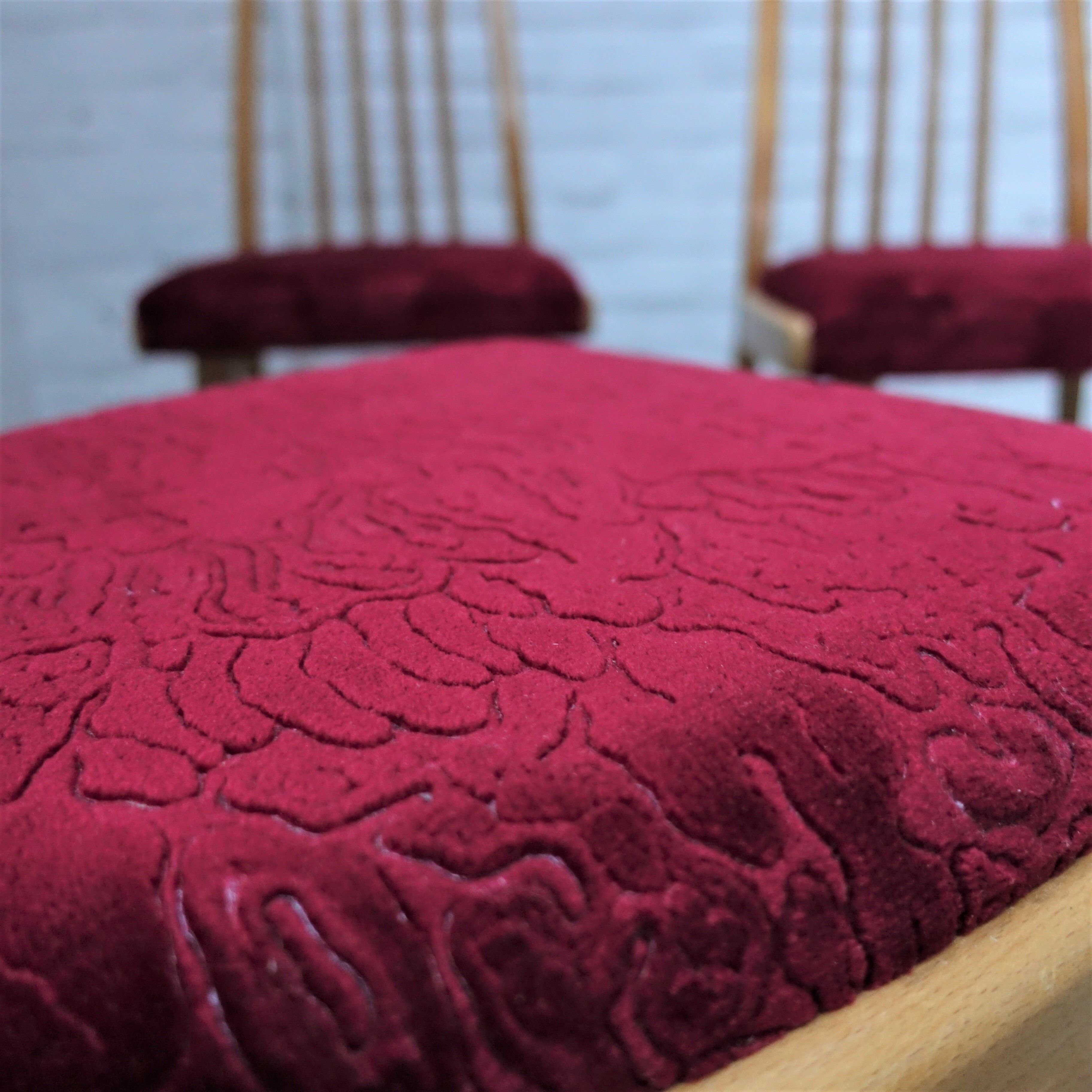 Ensemble de 4 chaises d'Antonin Suman