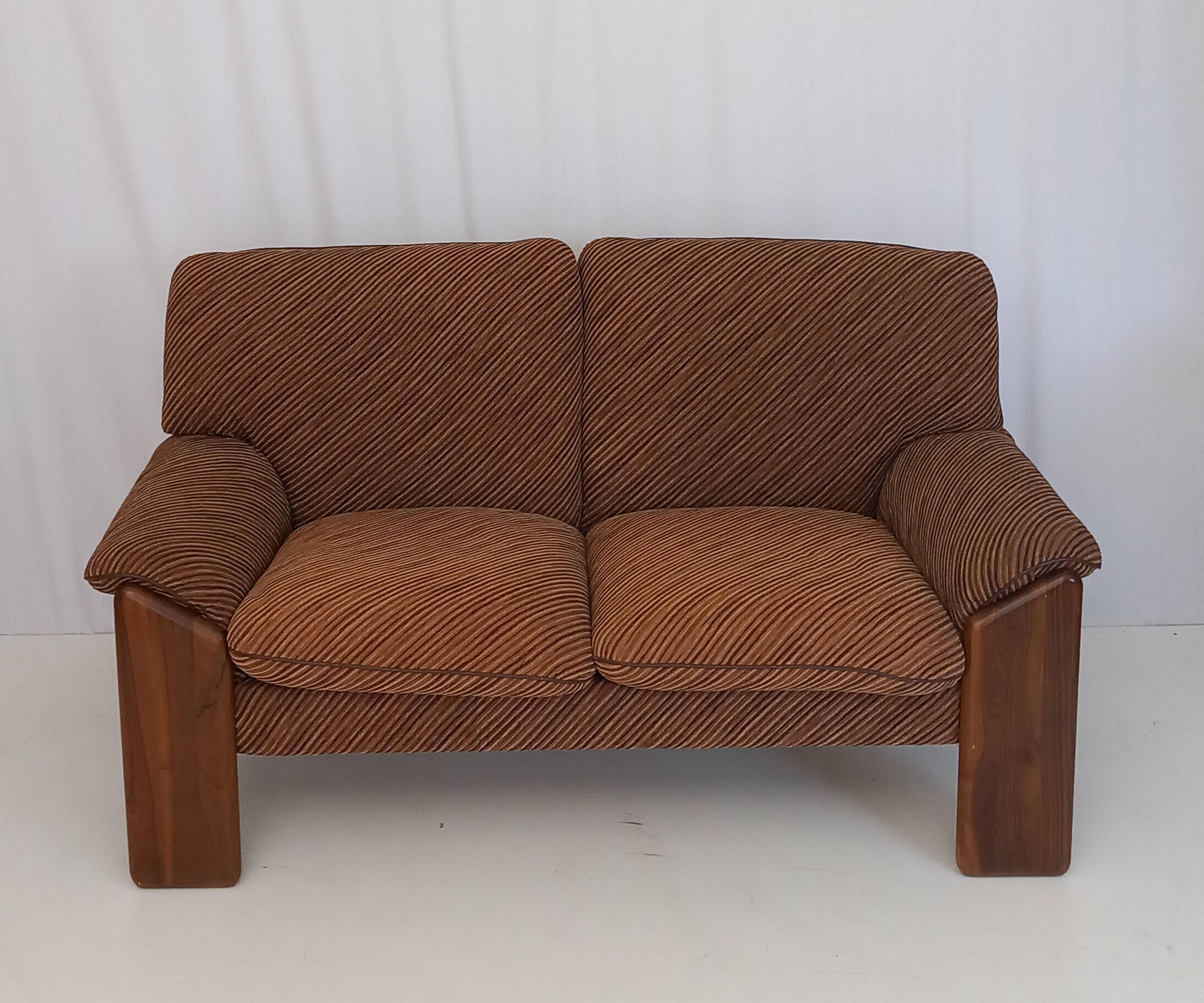 Brown Velvet 2-Seater Sofa by Mobil Girgi, 70s