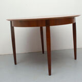 1960s extendible diningtable walnut by Lübke