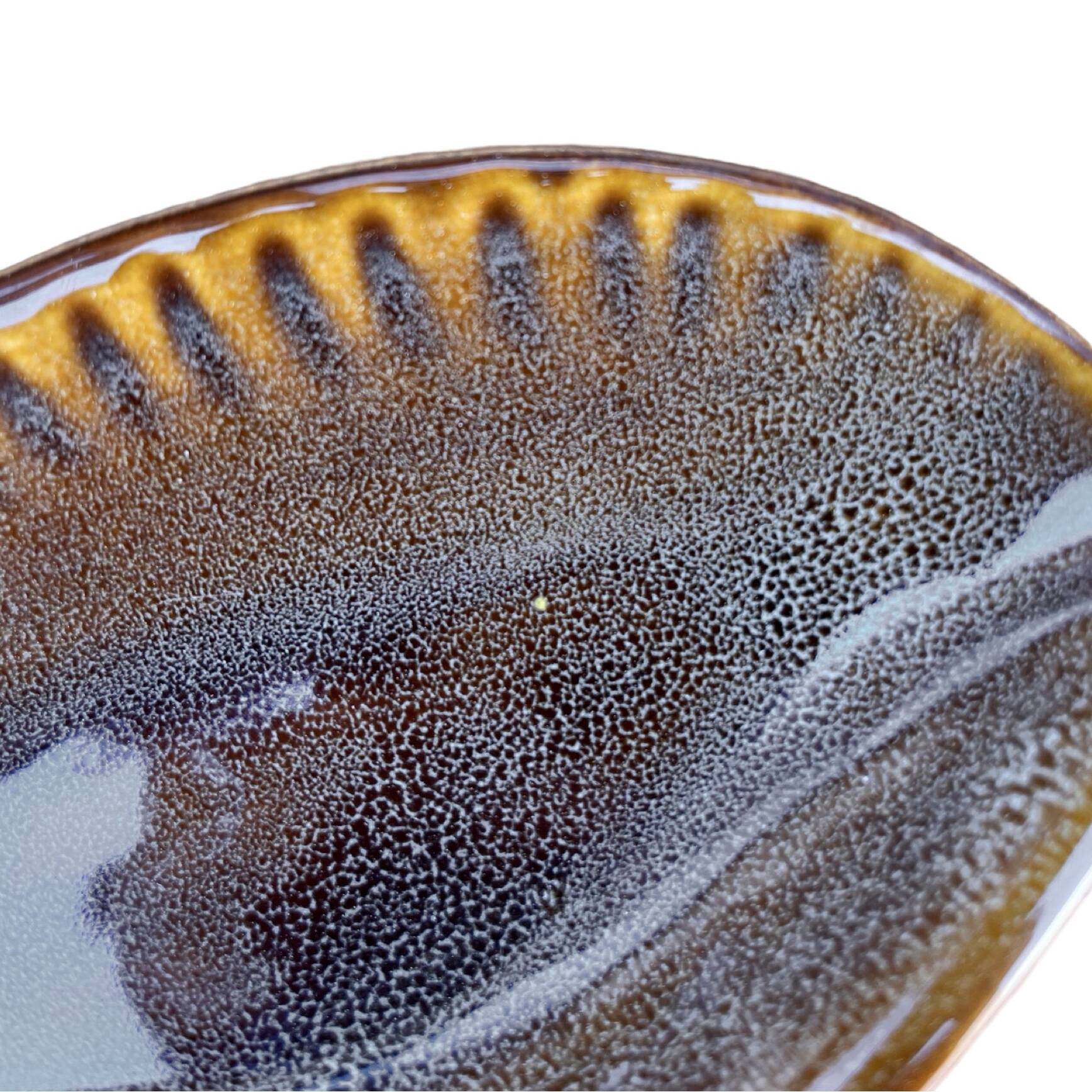 Cendrier en porcelaine en forme de feuille, conçu par A. Sadulski, Mirostowice, années 1970.