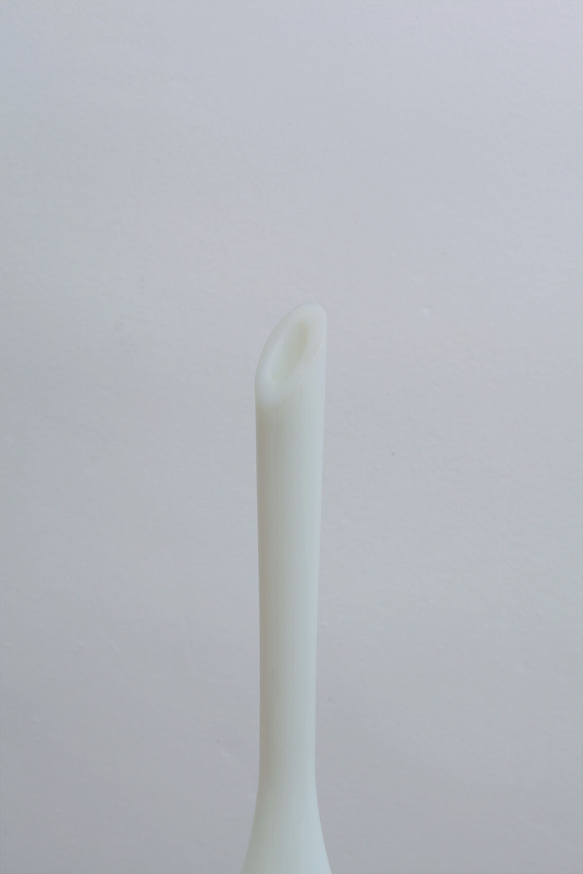 Pearly milky white soliflor vase
