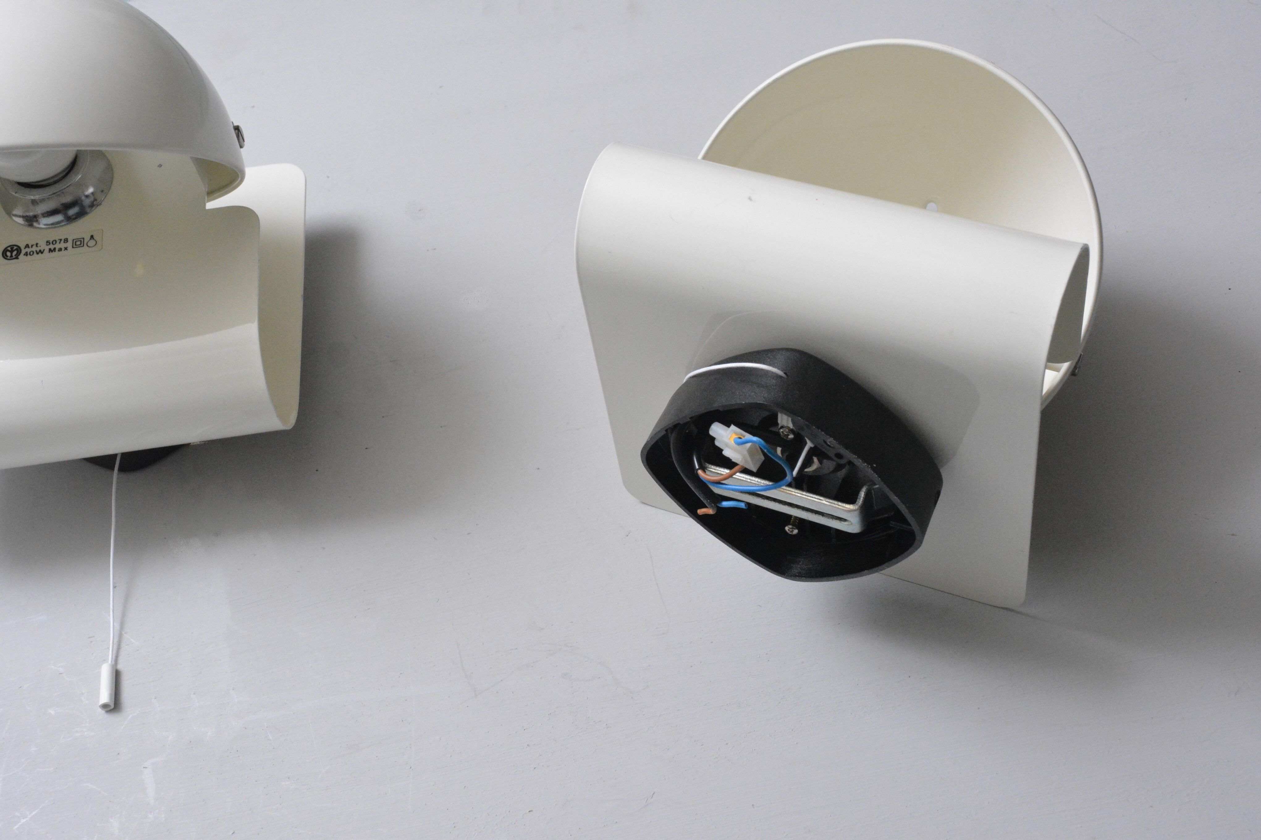 Pair of iGuzzini Bugia wall lamps, Italy 70s