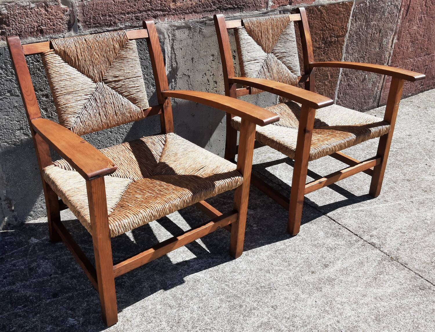 Paire de fauteuils paille (Josep Torres Clavé, 1936)