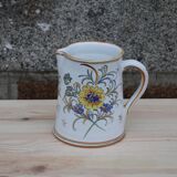 Pichet en faïence décorée – signé Duncan Marais