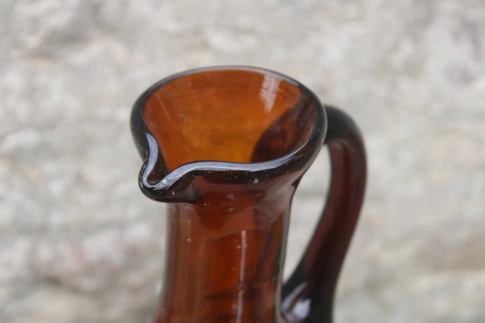 Superbe pichet en verre soufflé bullé