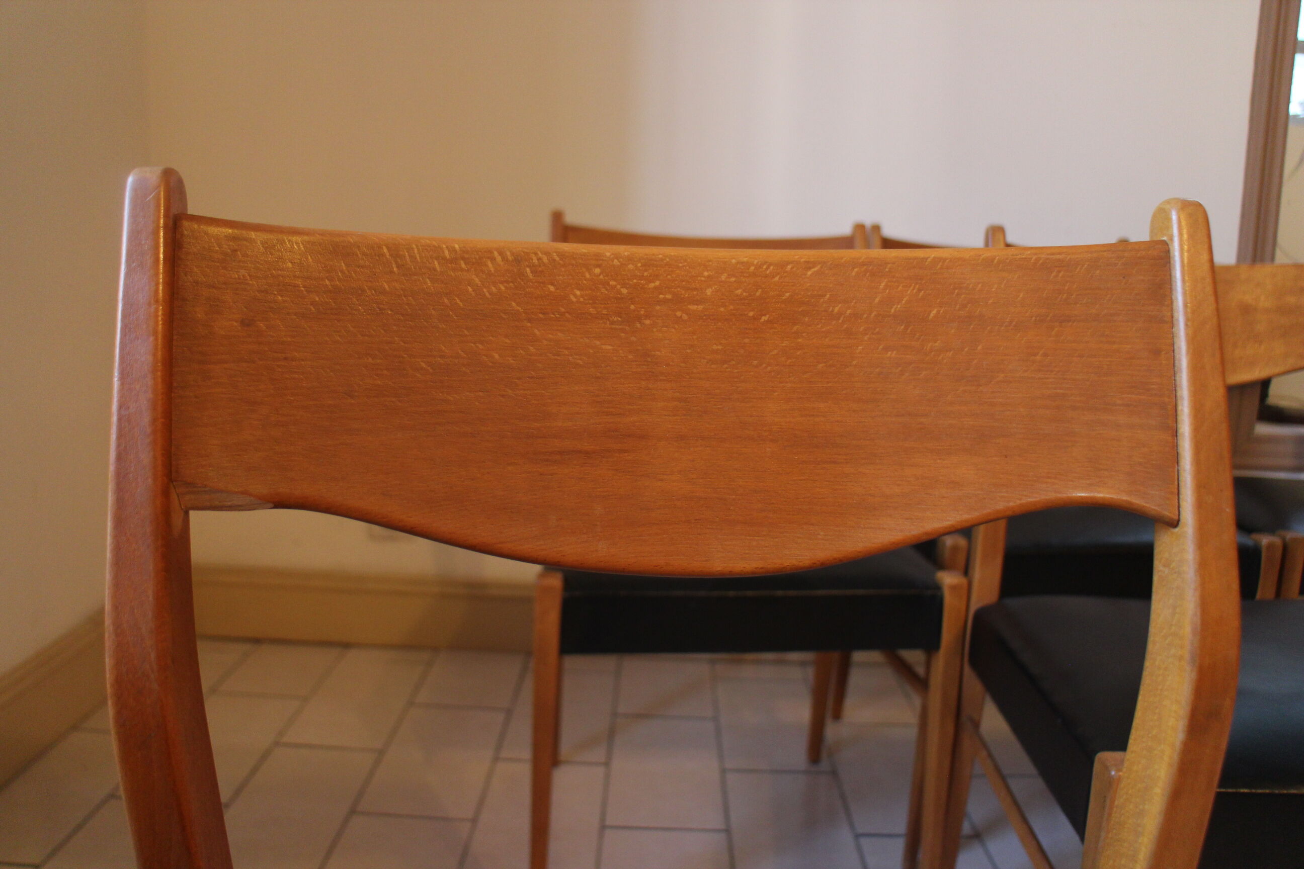 Series of 6 Scandinavian chairs in teak and skaÏ