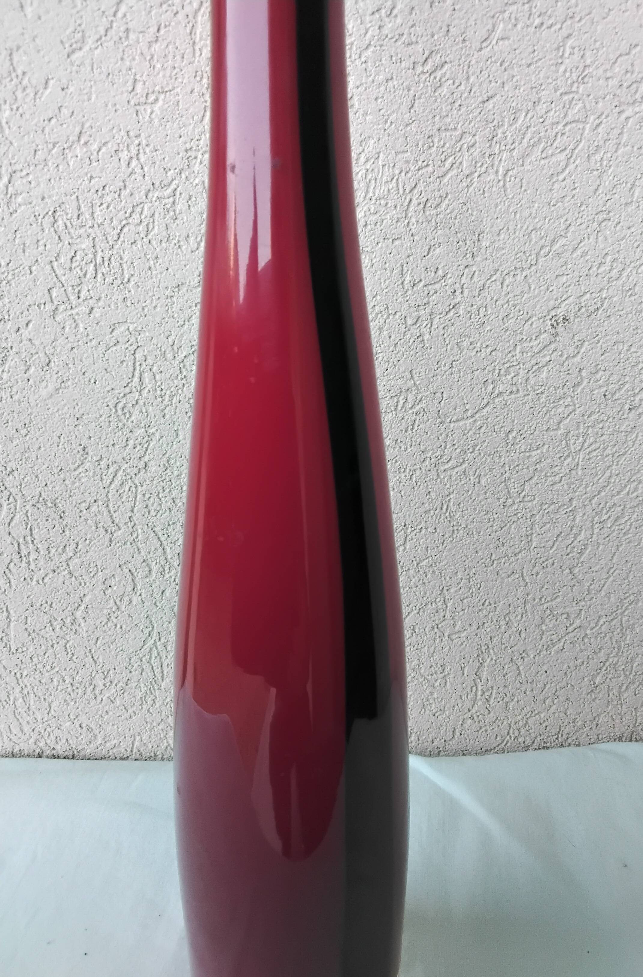 Single-stem glass vase