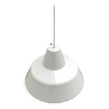 Modern Danish enamel pendant lamp from the mid-century by Louis Poulsen, 1960s.