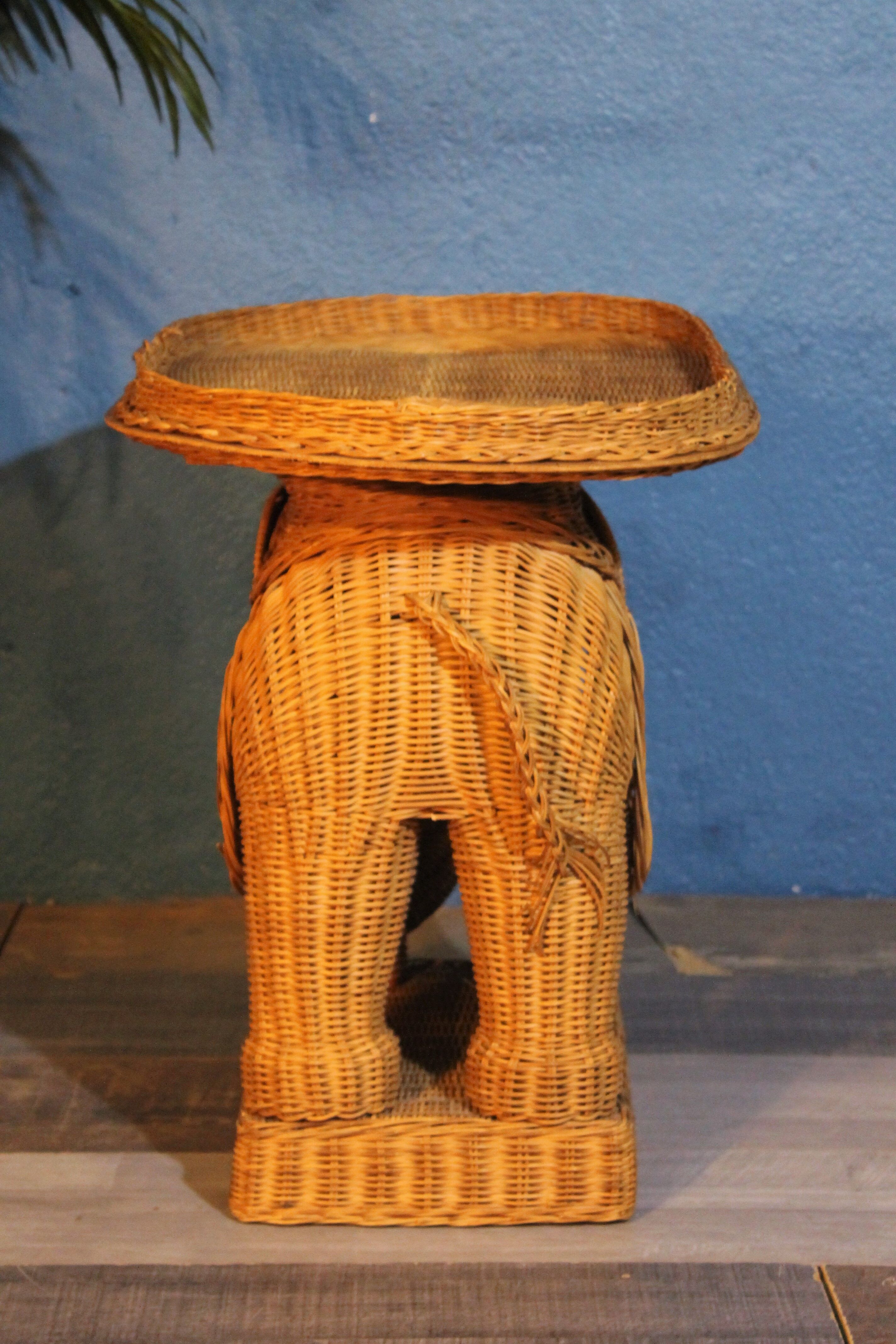 "Elephant" sofa tip 1960s