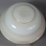 Centerpiece or opaline basin 19th century Greek decor, 33 cm. Very good condition. SBZ