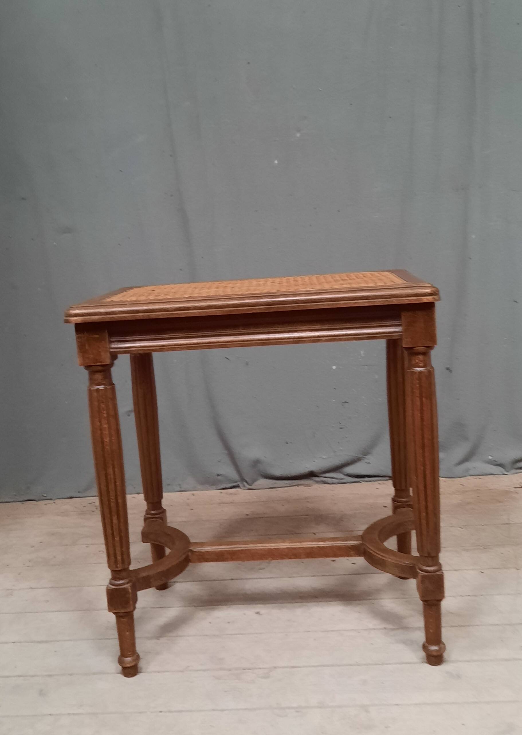 Canned stool Louis XVI style