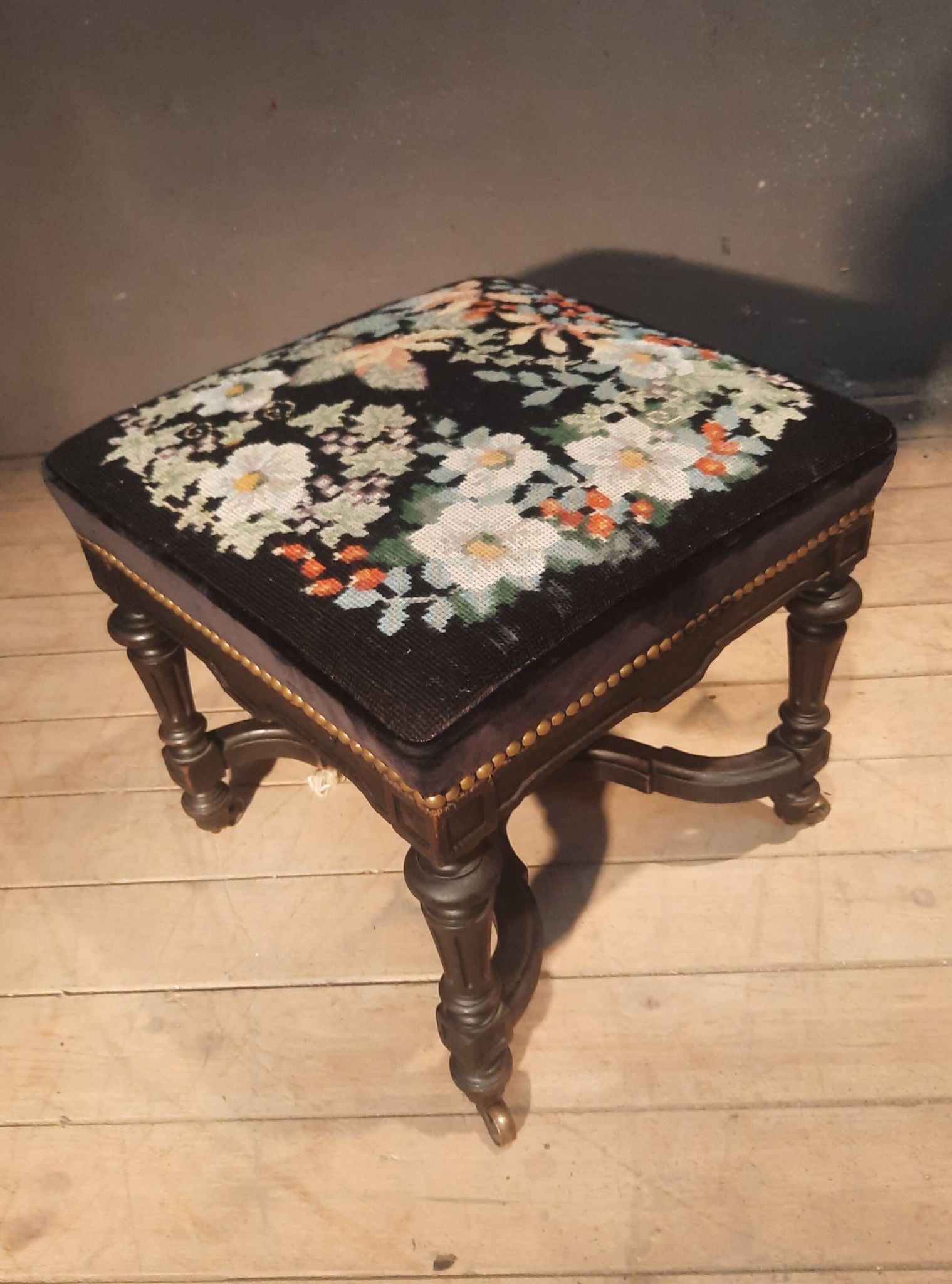 Blackened turned wooden stool '1900'
