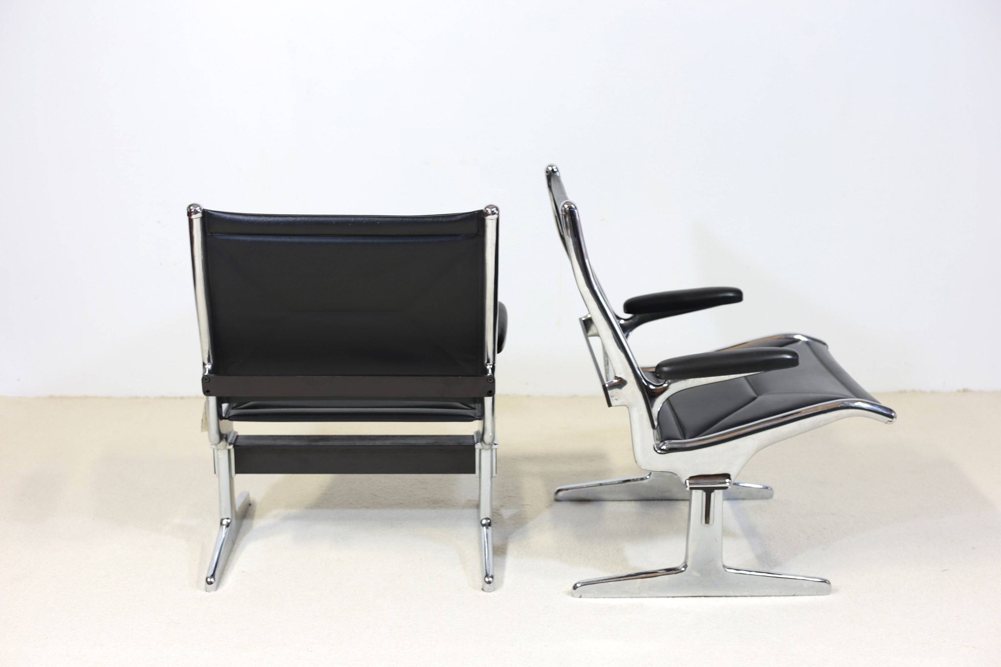 Pair of chairs by Charles and Ray Eames