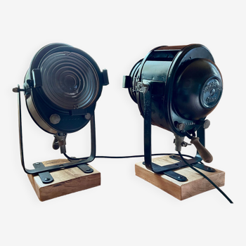 2 lampes projecteur cremer