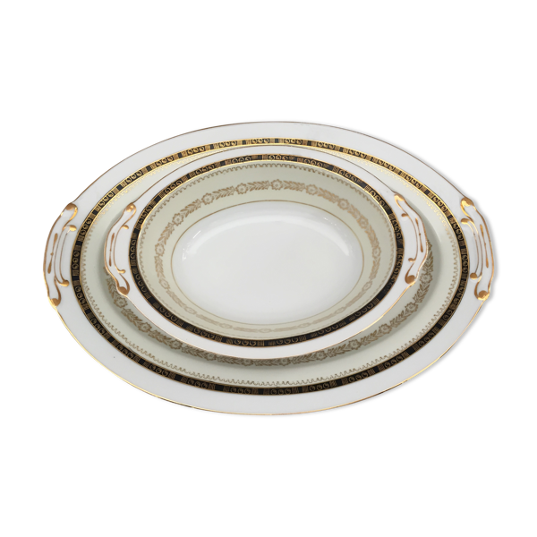 Deux plats de service porcelaine de luxe art japon