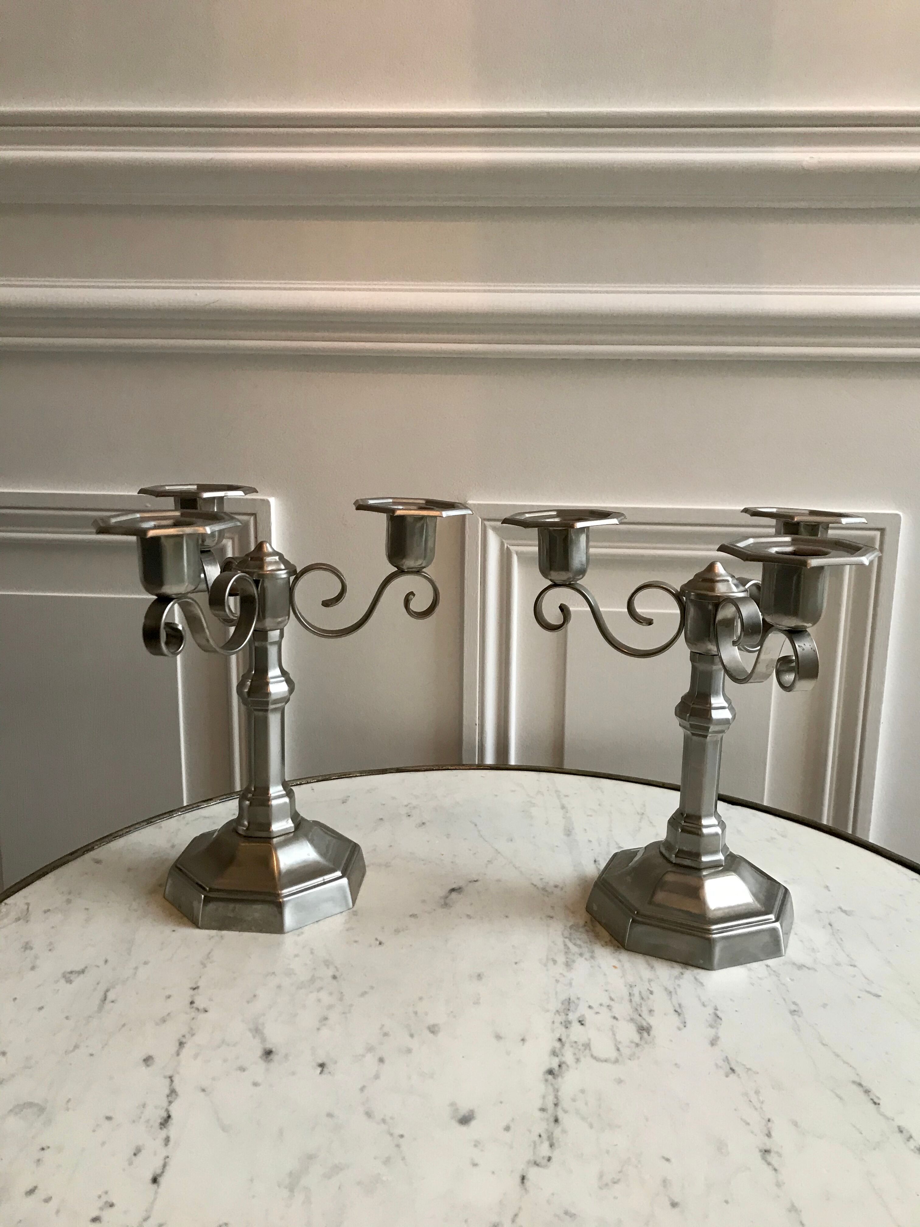 Duo of 3-spoke brass candlesticks art deco 30s