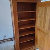Solid oak bonnet maker