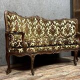 Rare Banquette d'angle / caqueteuse style Louis XV en bois sculpté époque XIXeme