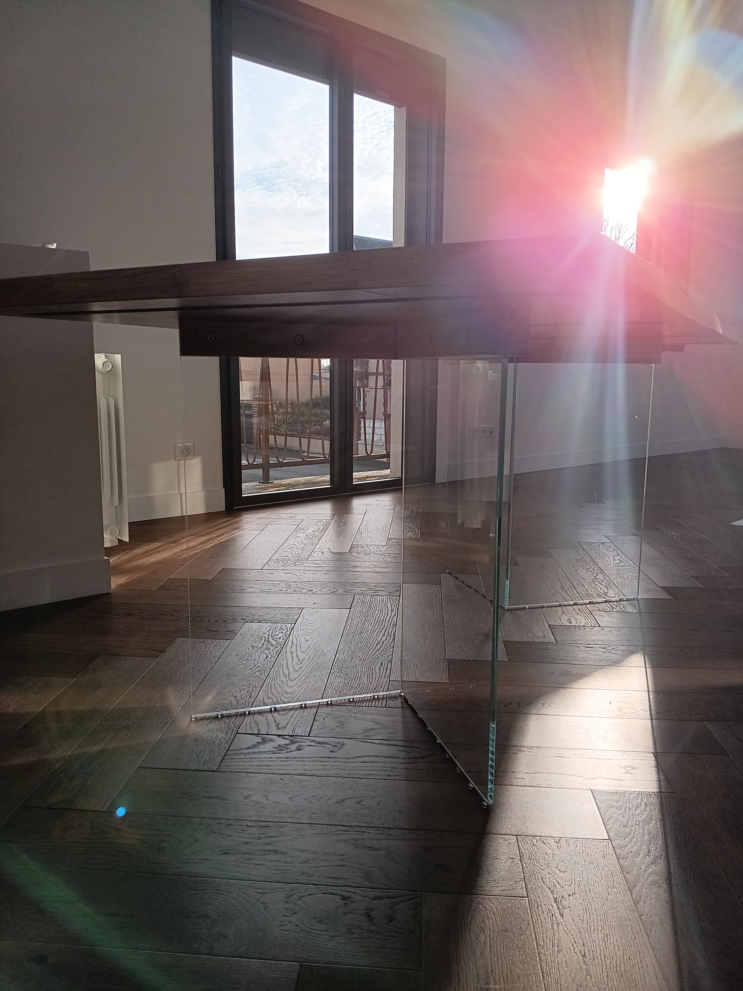 Table en chêne et verre