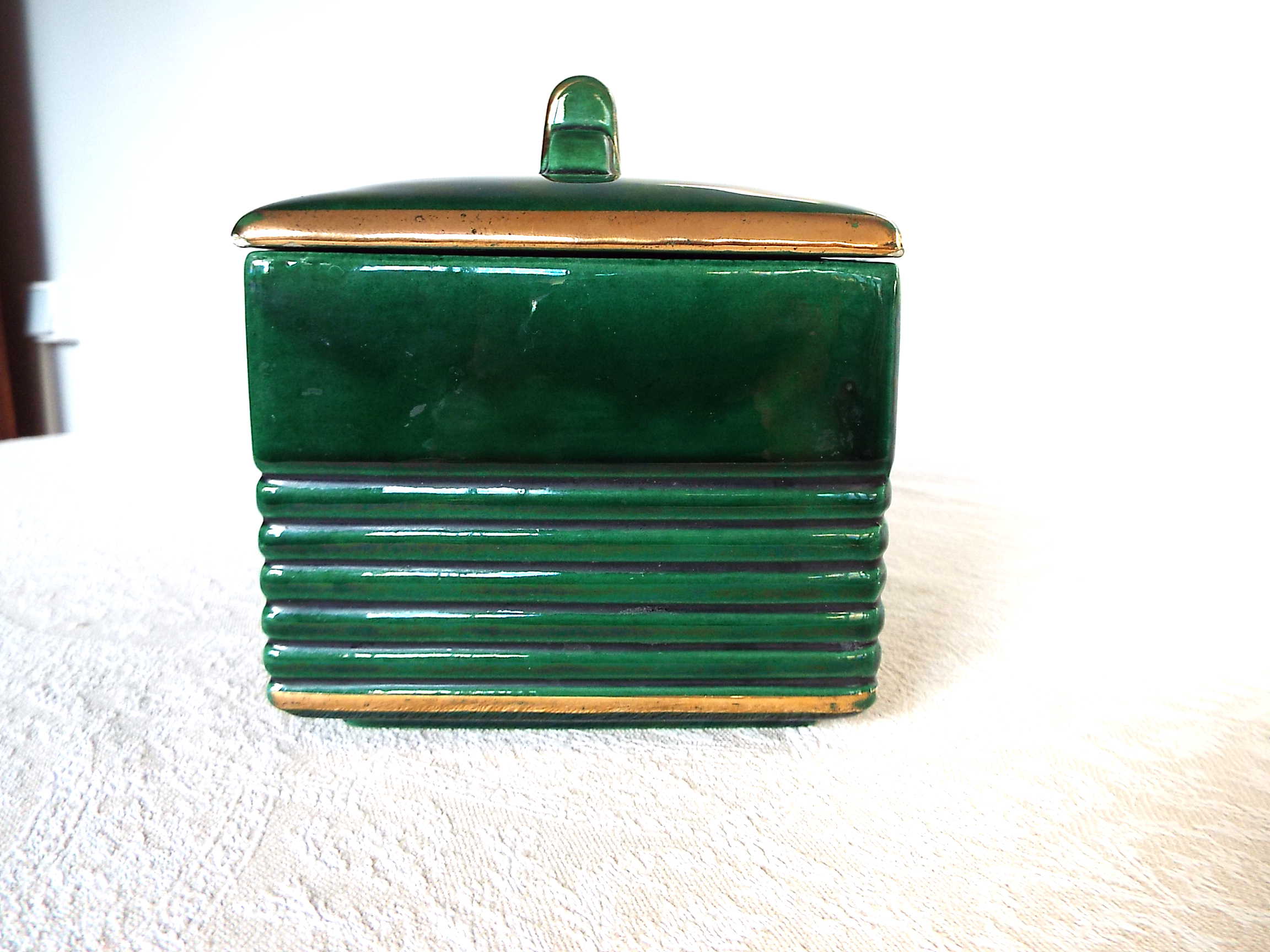 Biscuit or sugar box