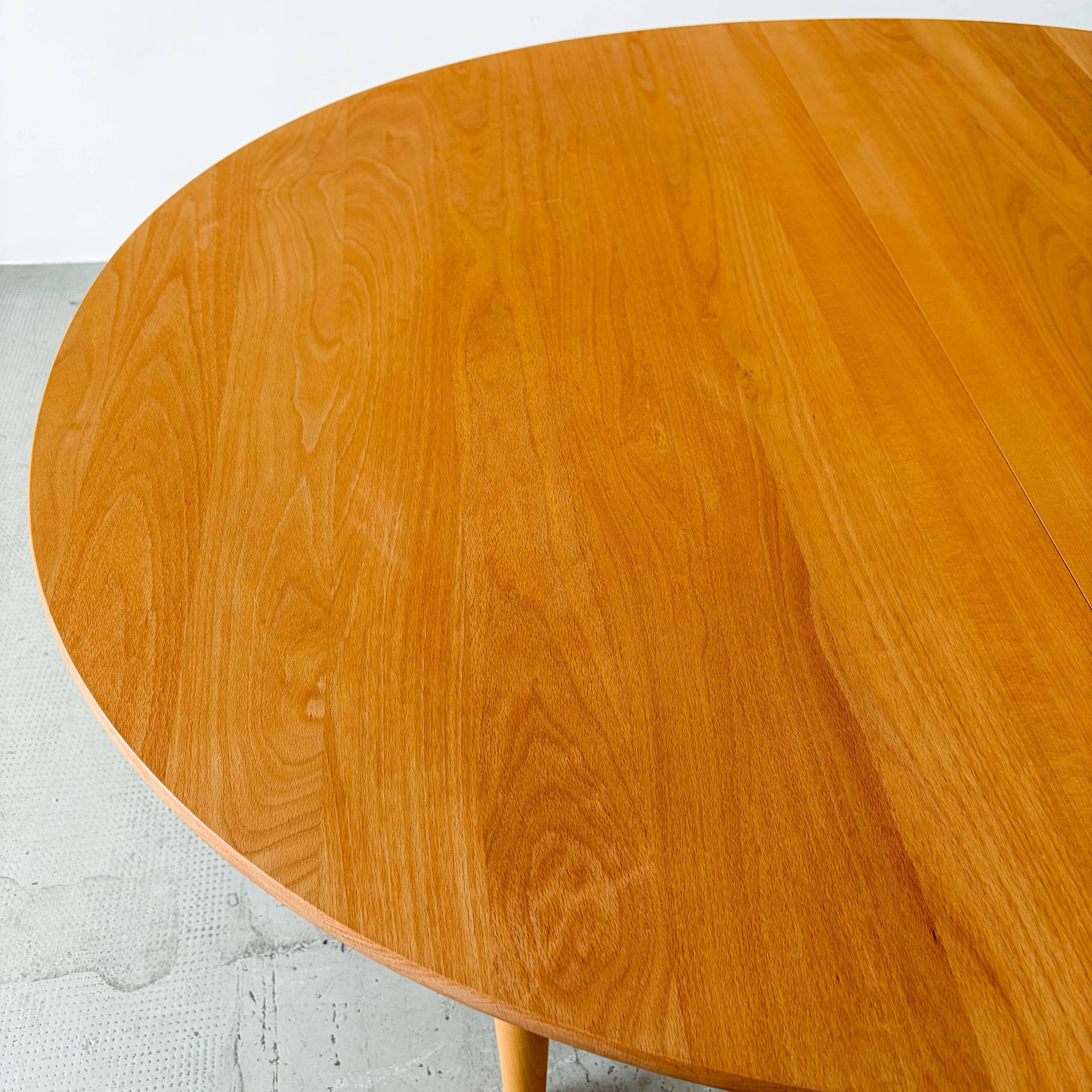 Table à manger Carl Hansen CH337 en chêne huilé