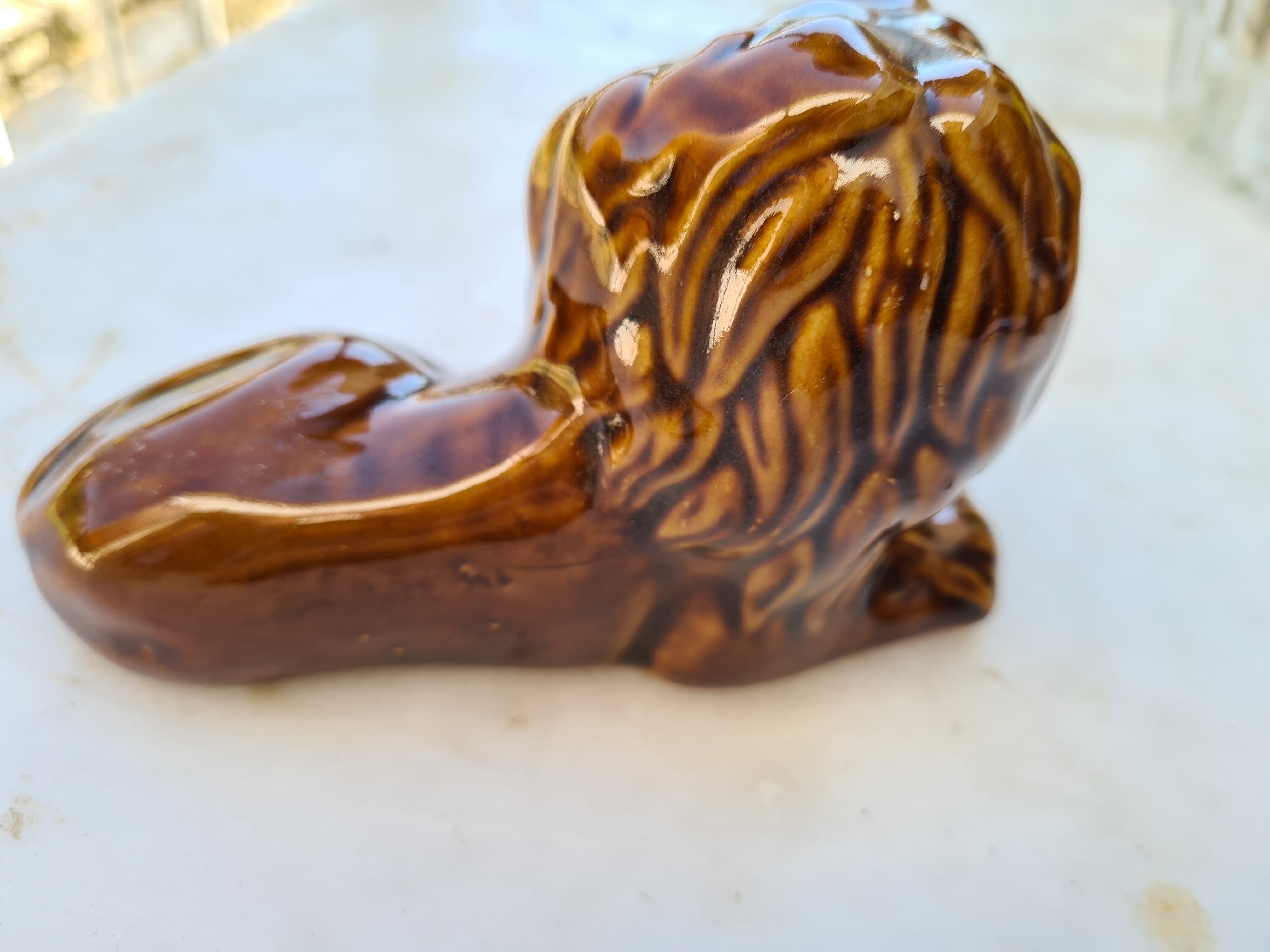 Ashtray depicting a lion