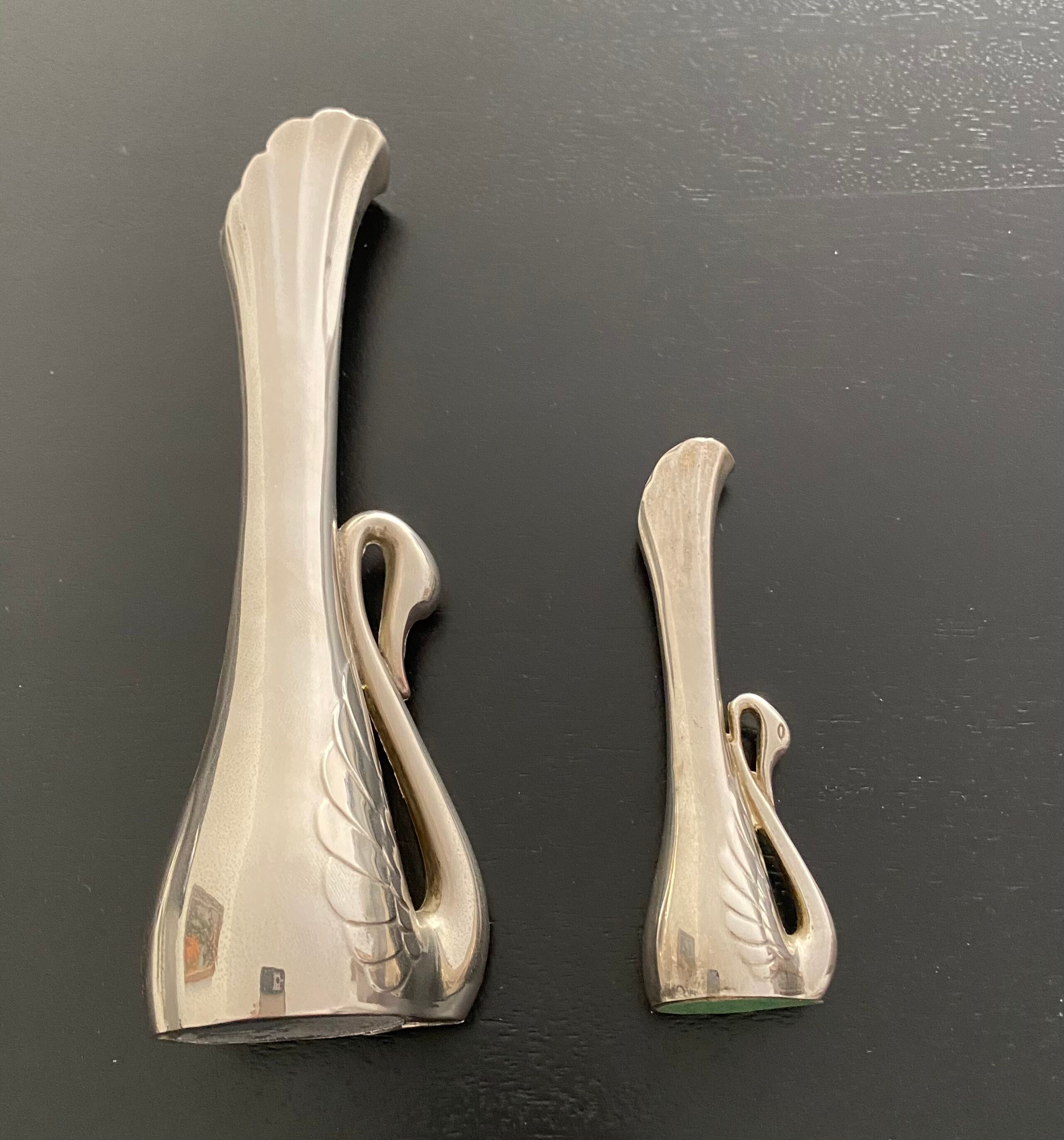 2 silver metal soliflores