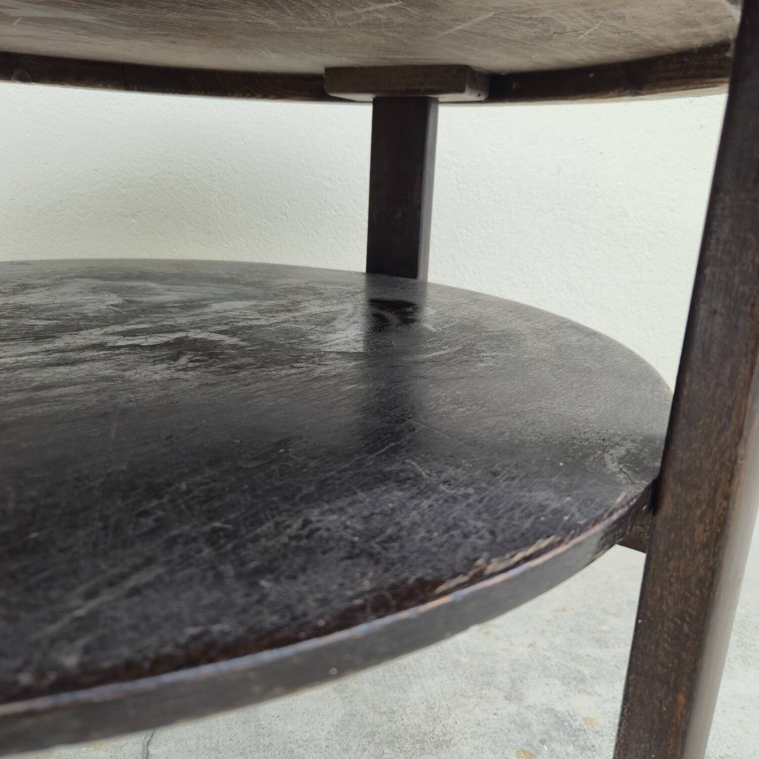 1930s Art Deco Round Coffee Table