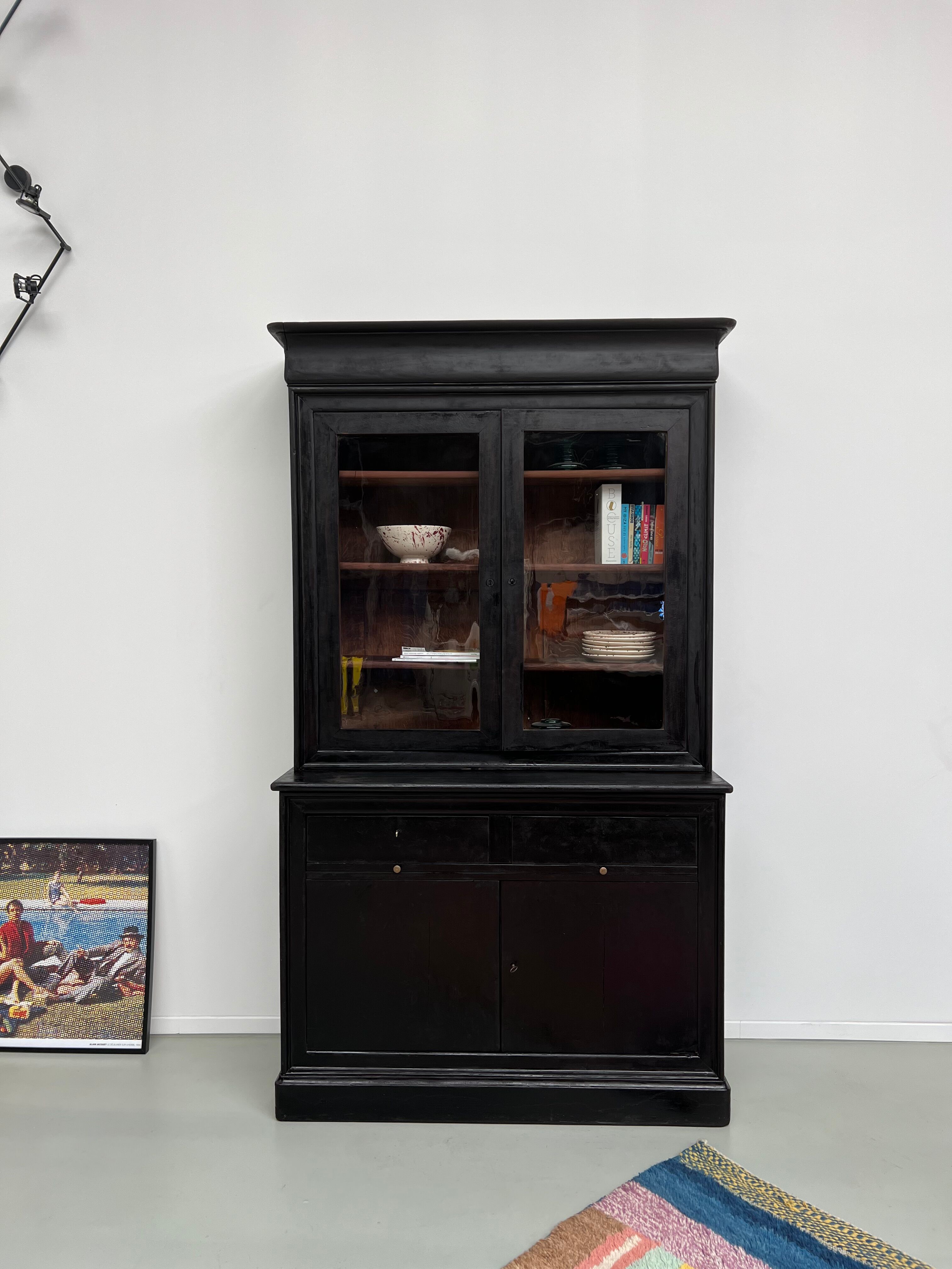 Sideboard - showcase 2 old body in blackened wood