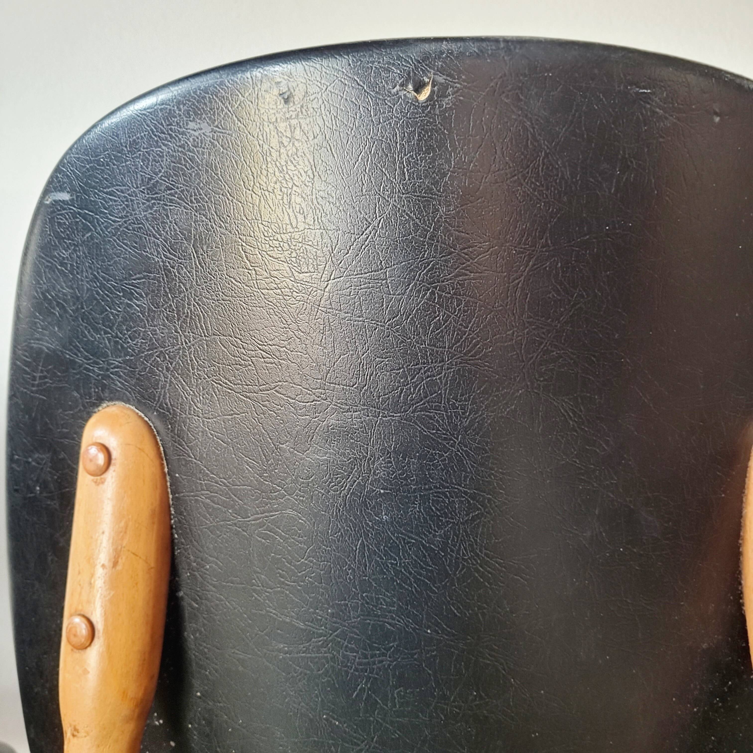 Pair of vintage 1960 chairs – Tapered legs & Black faux leather