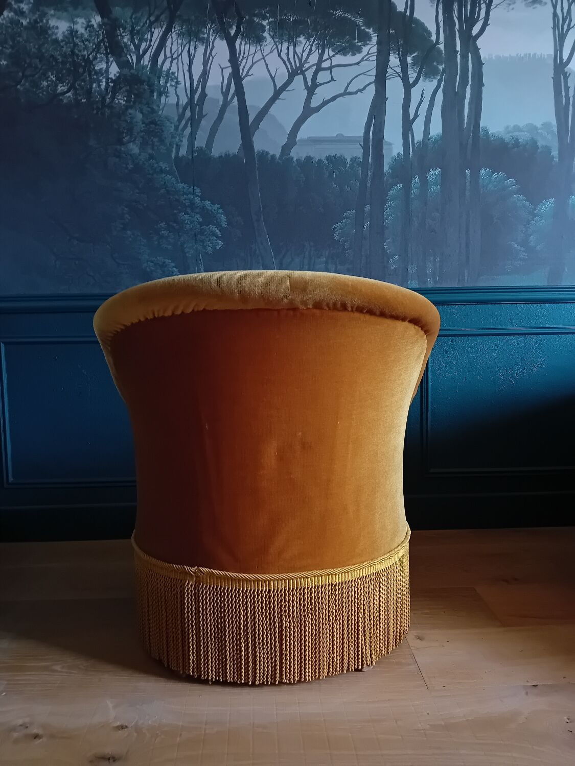 Vintage velvet toad armchair