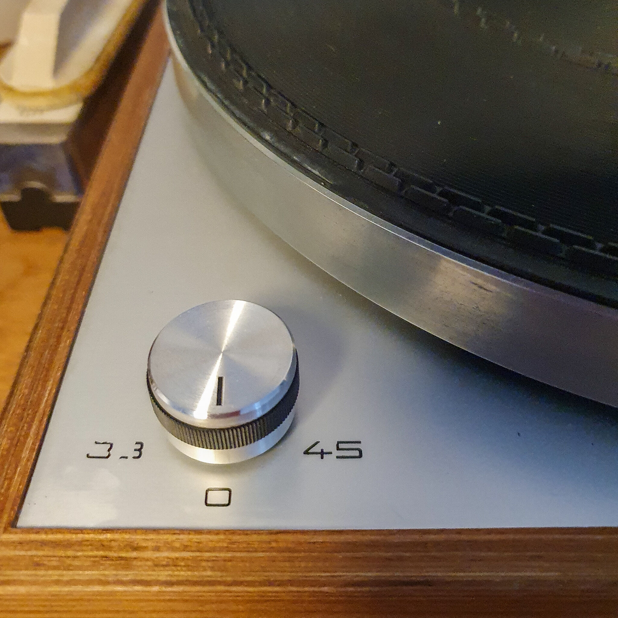 Platine vinyle Thorens TD150 mk II - années 70